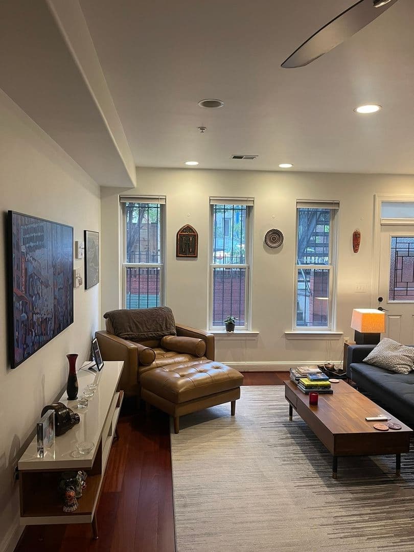 Washington Condo: 2132 11th St NW