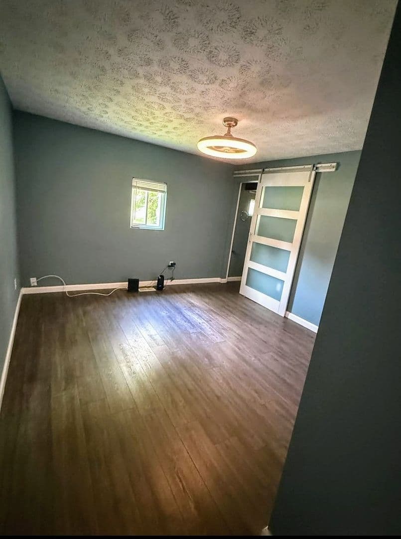 New Lebanon House: 8079 W 3rd St