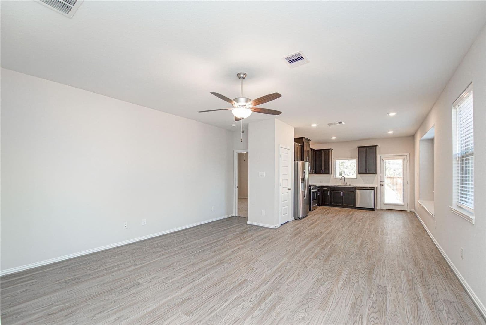 Conroe Townhome: 107 Silver Sky Ct