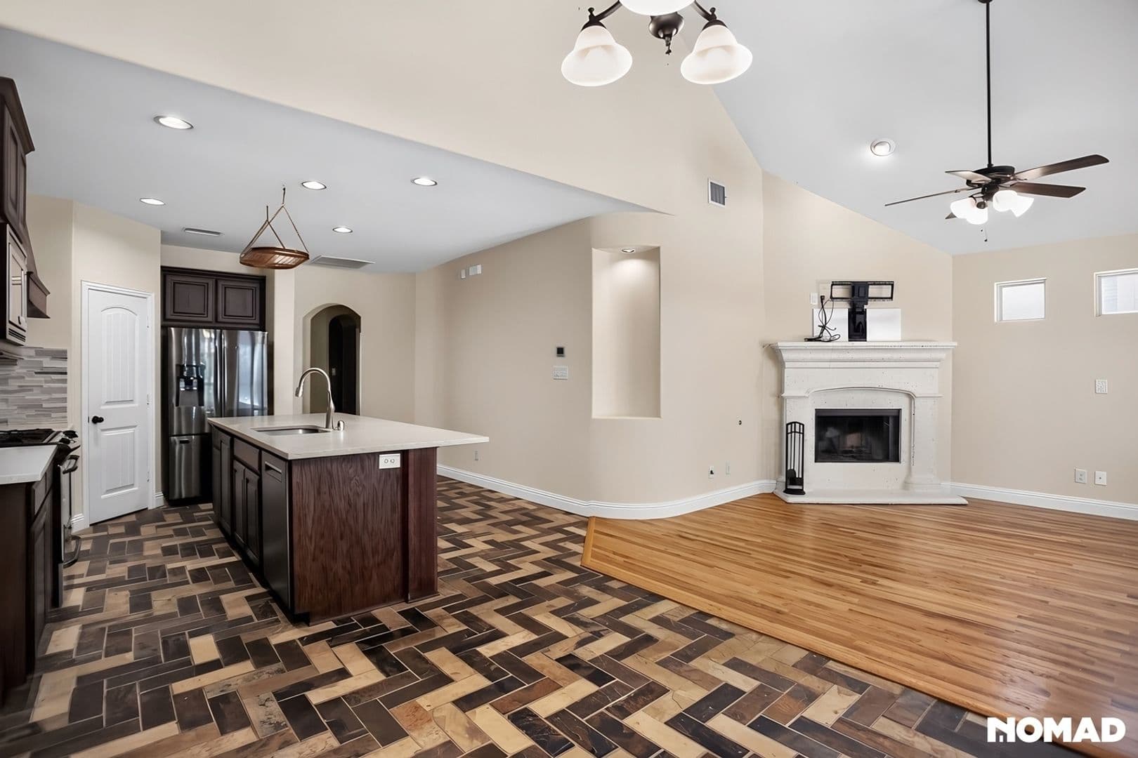 Dallas House: 6523 Prairie Flower Trl