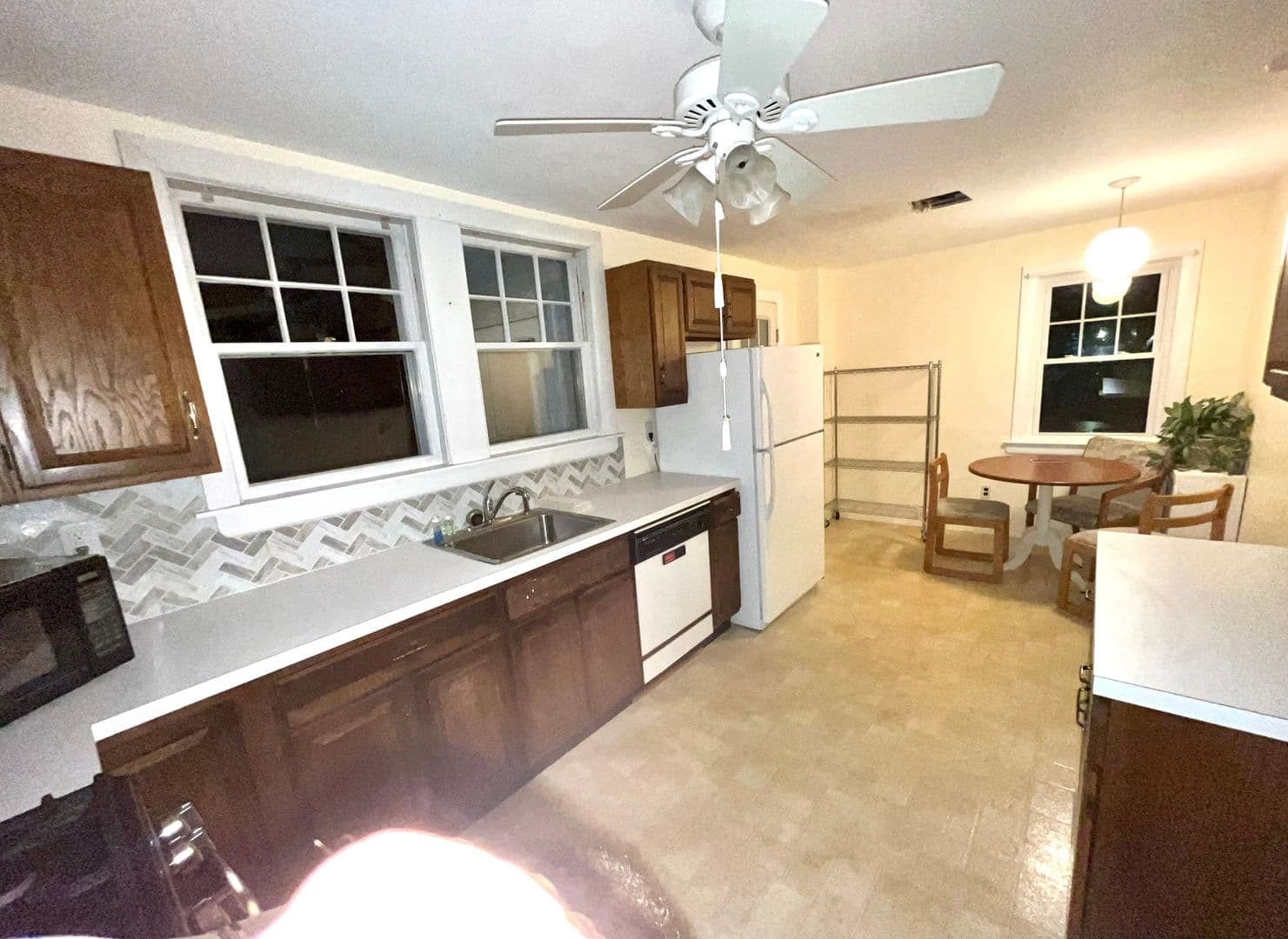 Andover House: 72 Elm St