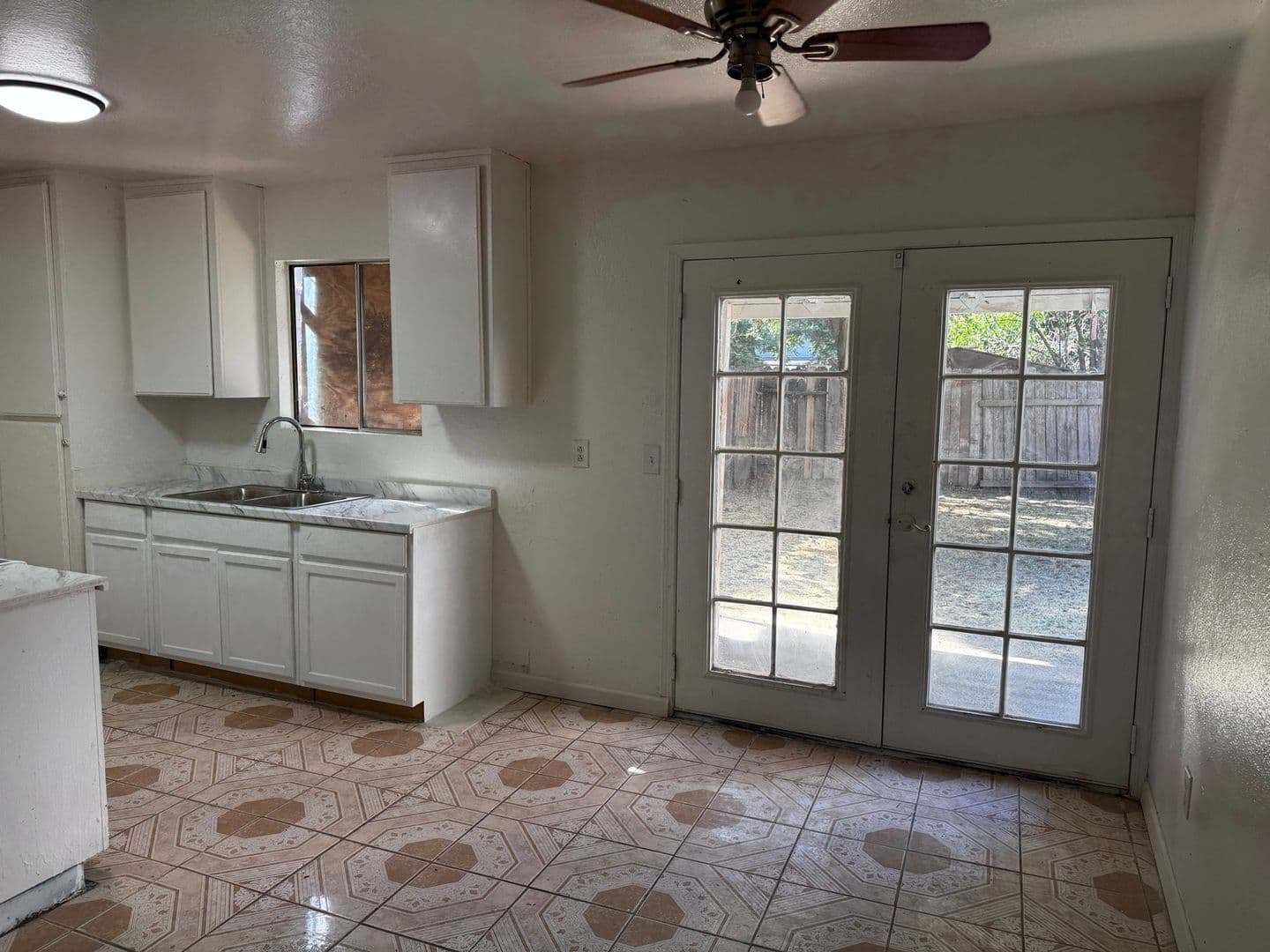 Stockton House: 6284 Porterfield Ct