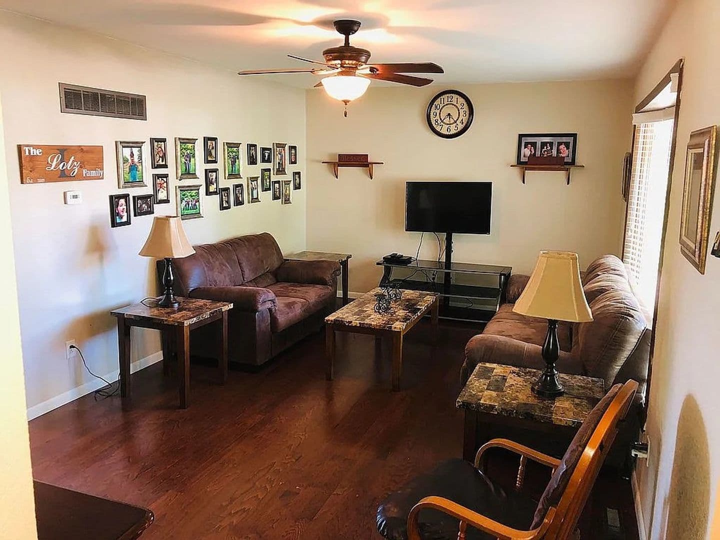 Macomb House: 1138 E Grant St