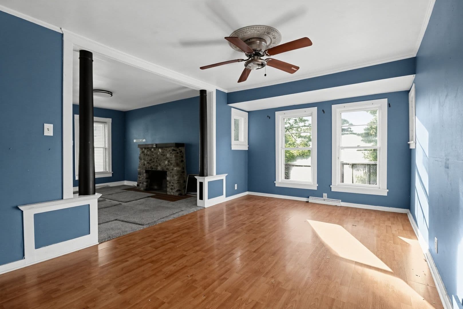Crystal Lake House: 6414 W Hillside Rd