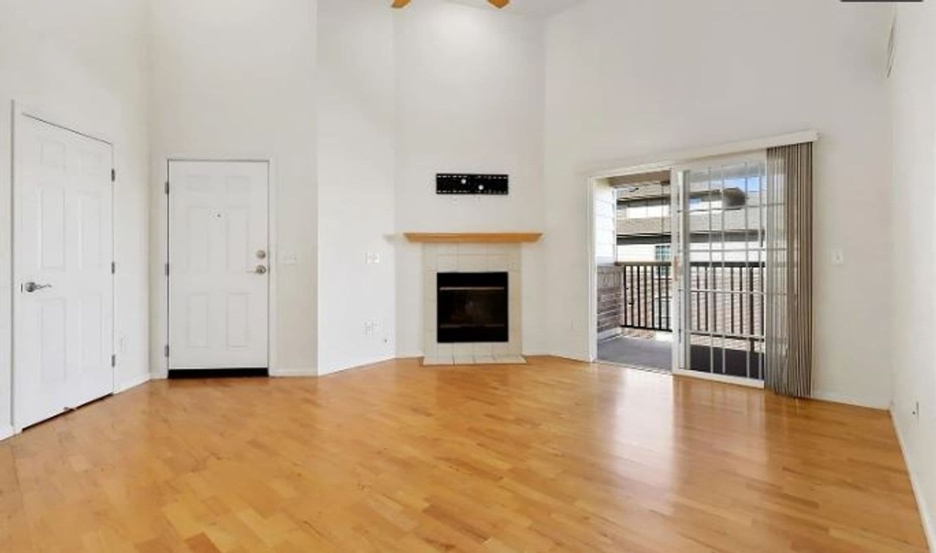 Aurora Condo: 3875 S Dayton St
