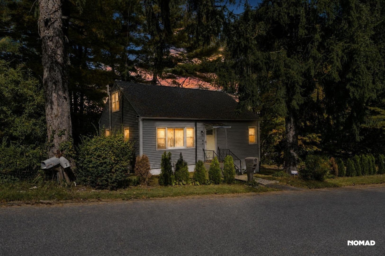Waterbury House: 14 Fairfax St