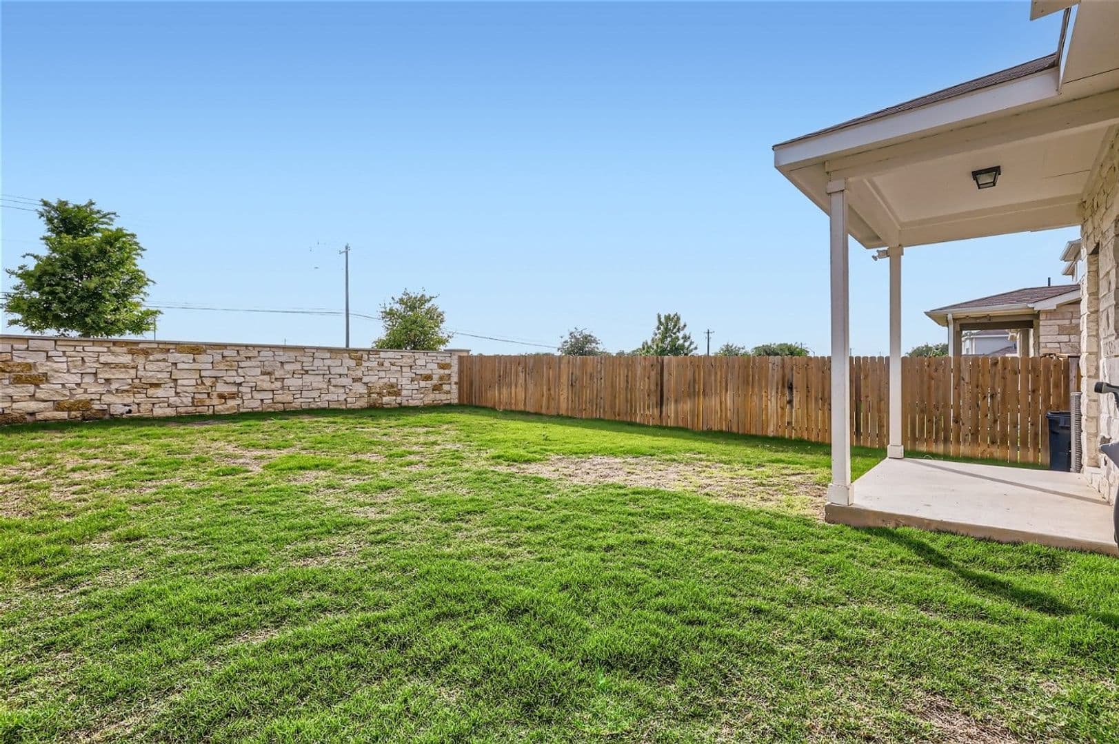 Leander Condo: 2233 Rocoso Trl