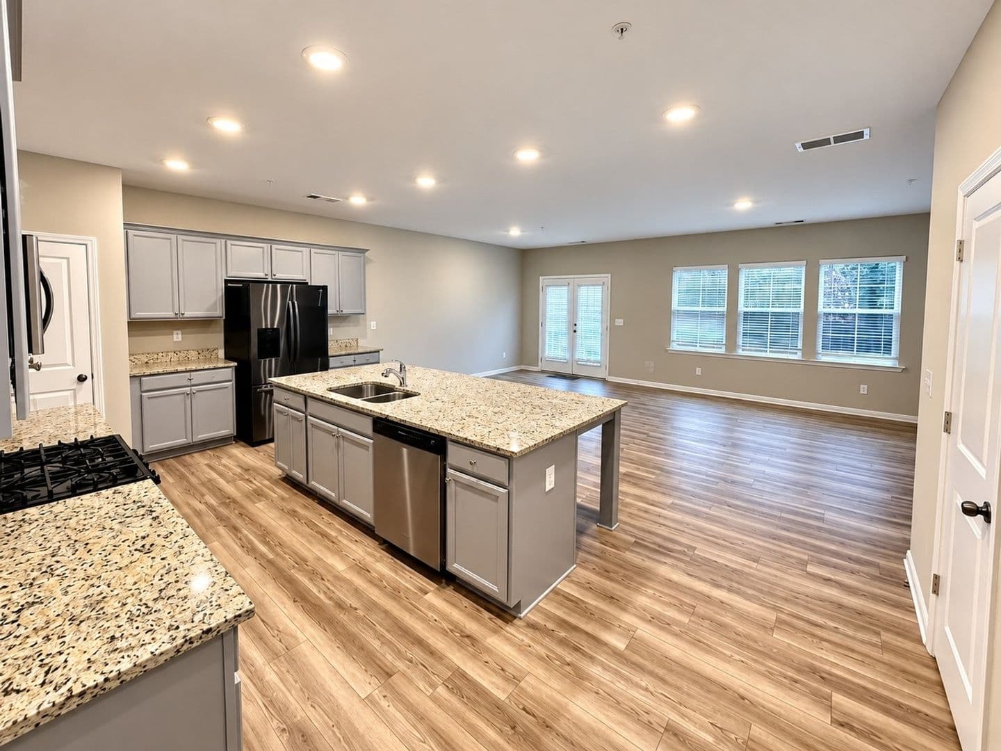 Marietta Townhome: 438 Bannon Way