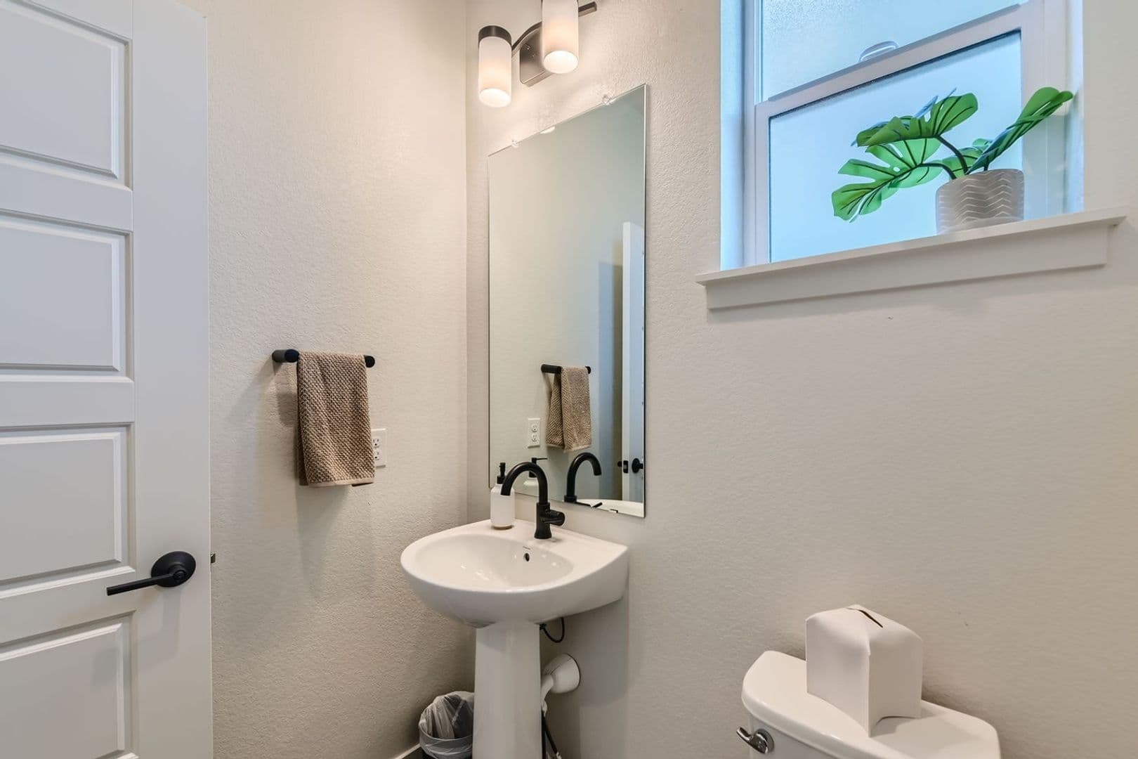 Broomfield Townhome: 2092 Alcott Way