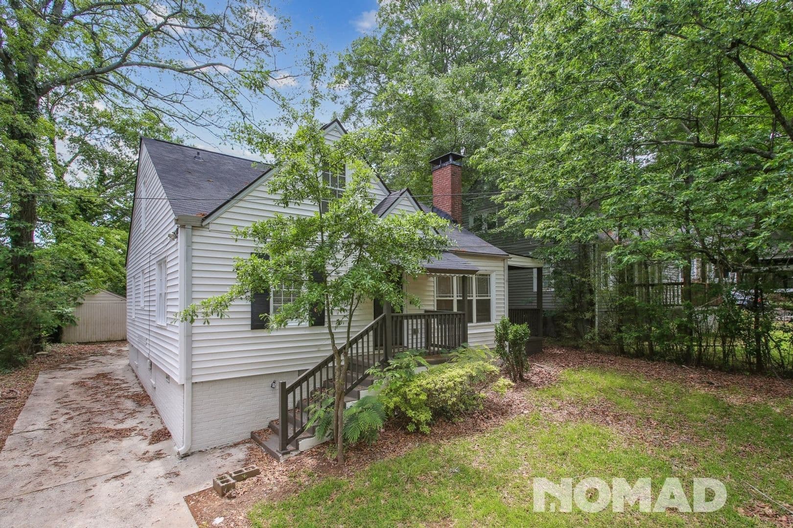 Atlanta House: 1370 Carnegie Ave