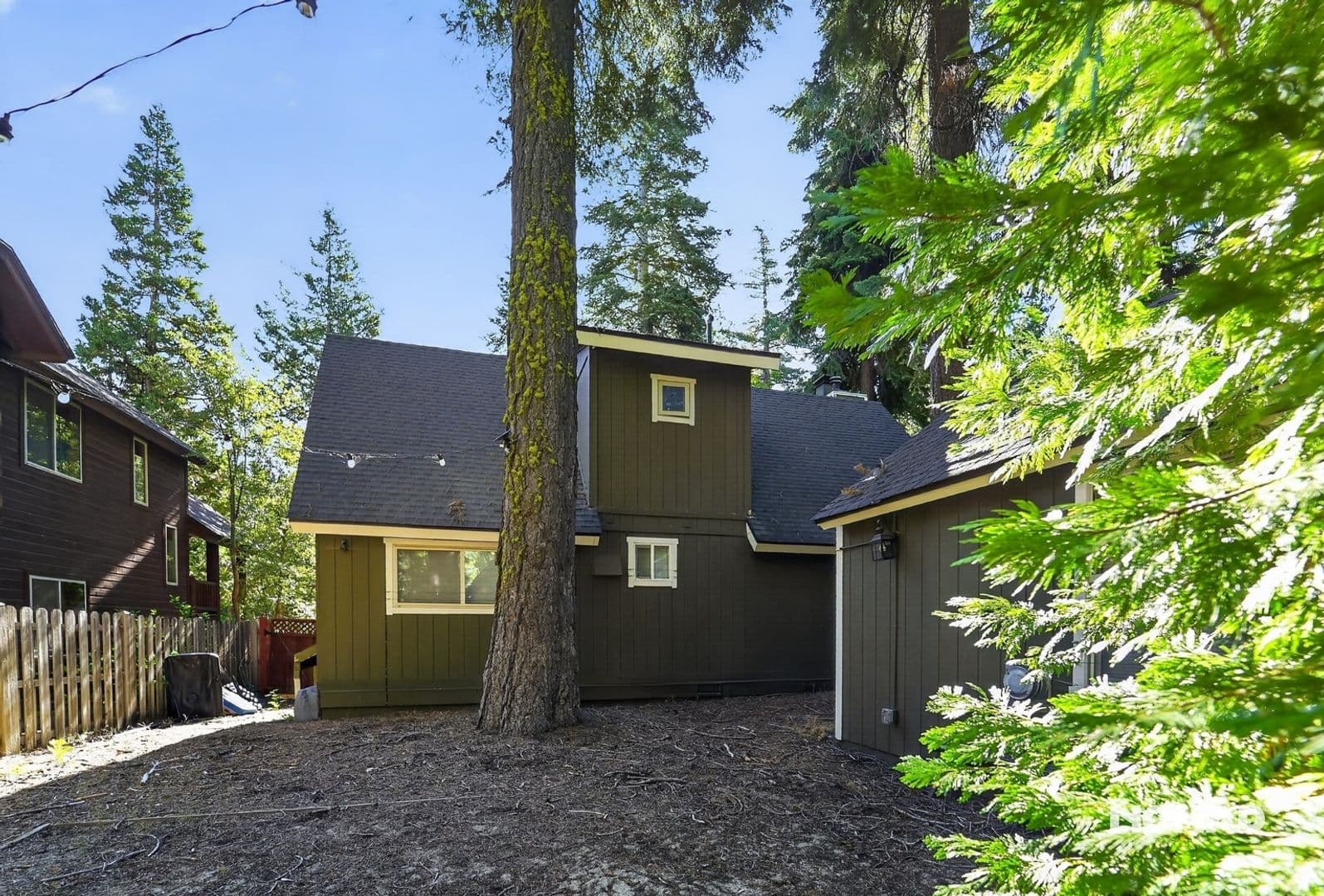 Tahoma House: 7064 6th Ave