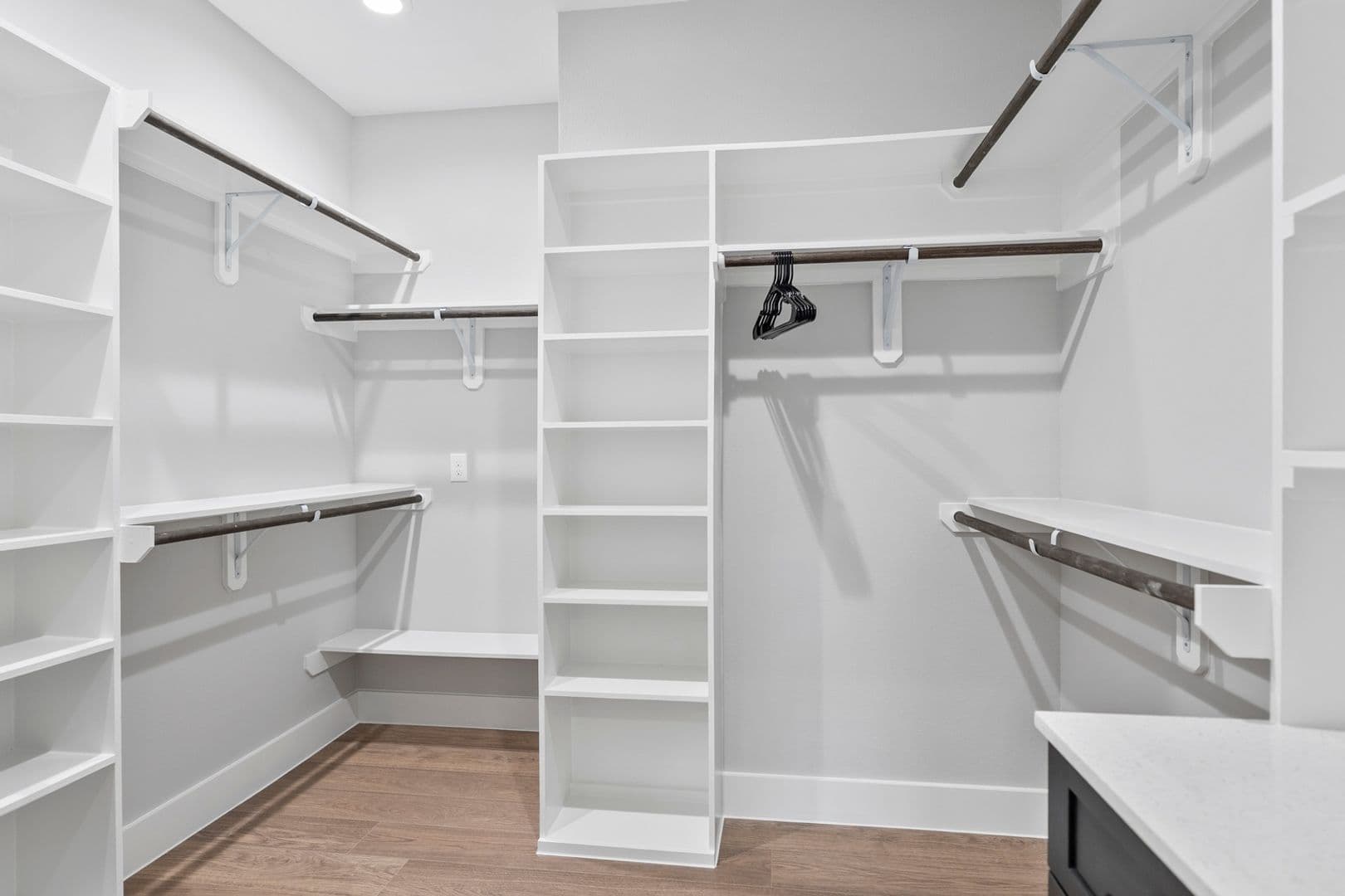 Houston House: 825 Paul Quinn St