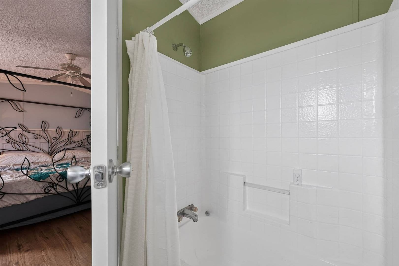 Casa Grande House: 11484 N Cordell St