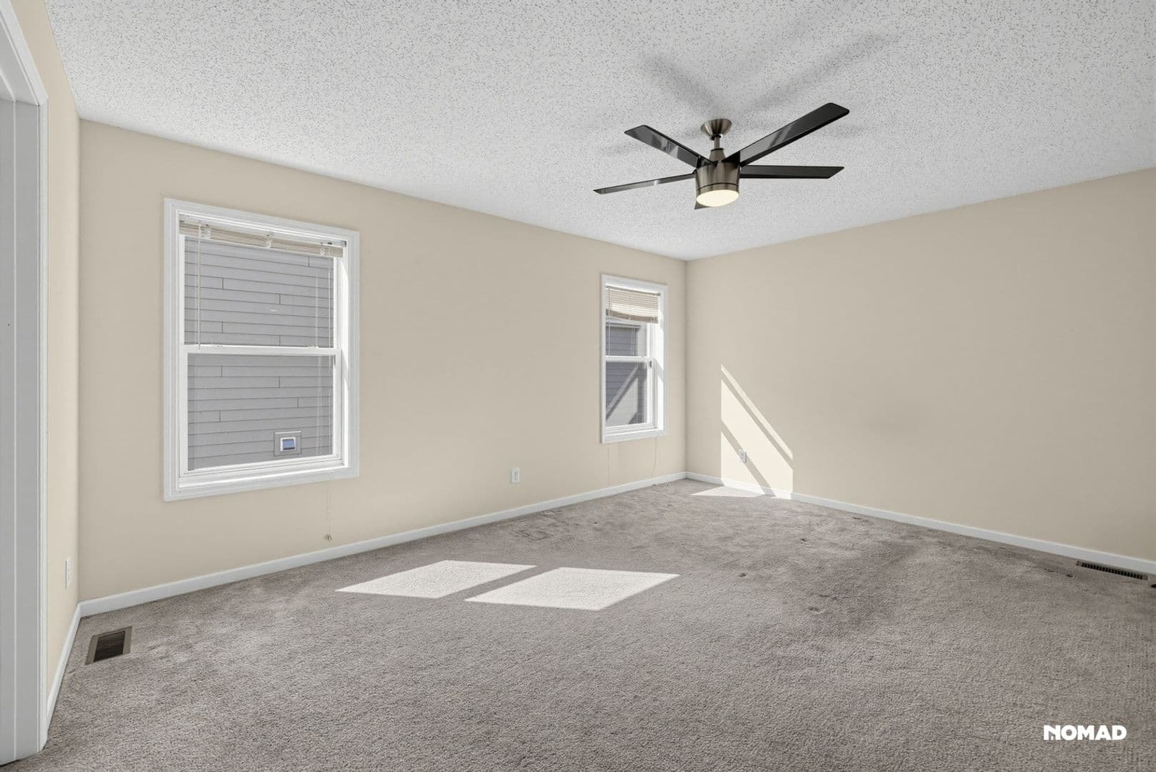 Plymouth House: 18805 46th Ave N