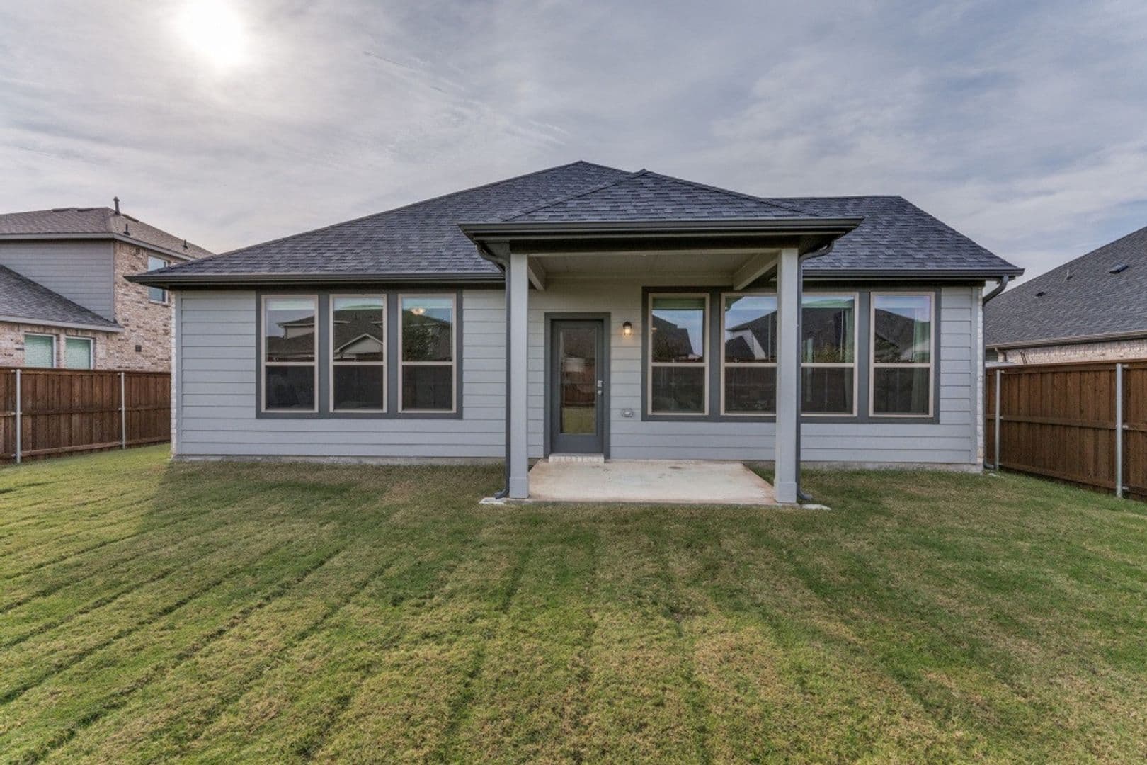 Haslet House: 14613 Wagon Train Trl