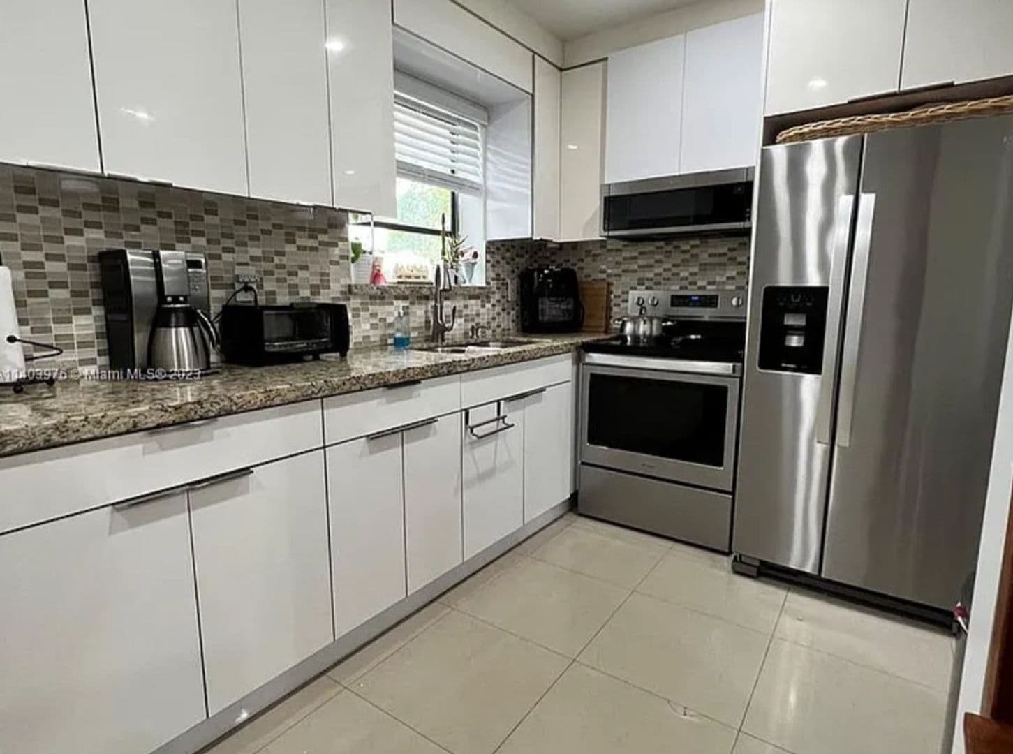 Miami Townhome: 1071 Nw 85th St