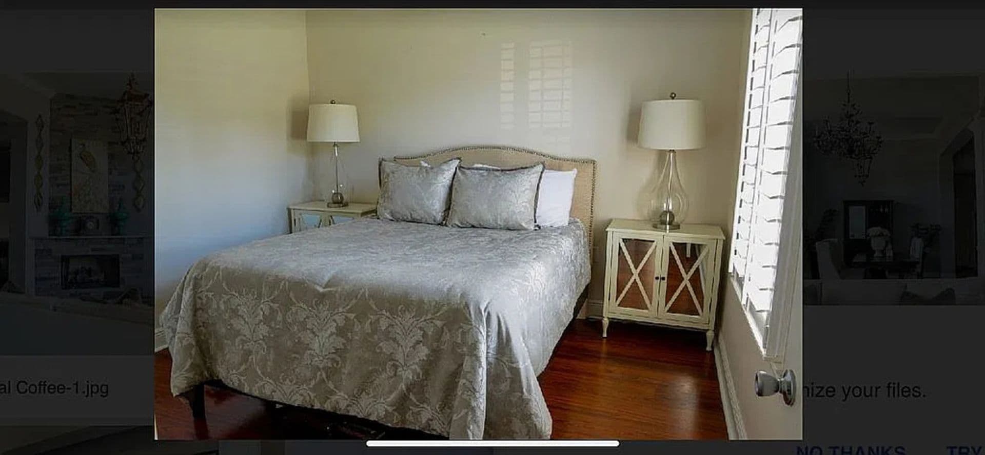 Crestview House: 4602 Chanan Dr
