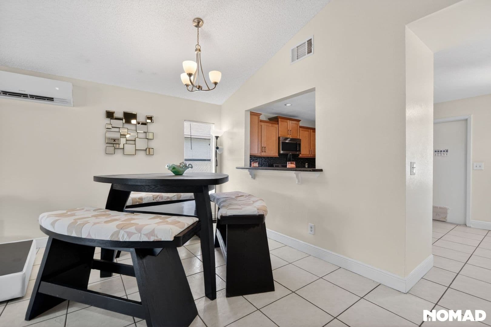 Orlando House: 293 Chicago Woods Cir