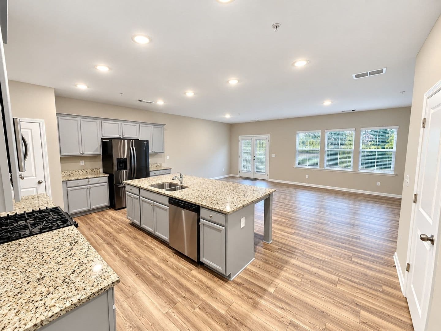 Marietta Townhome: 438 Bannon Way