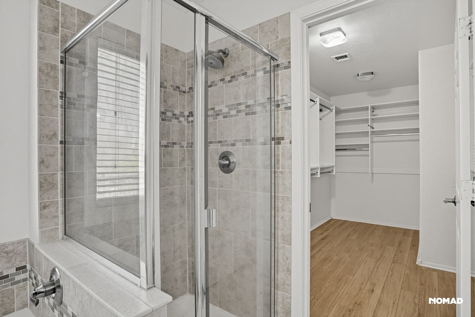 Gilbert House: 141 S Quartz St