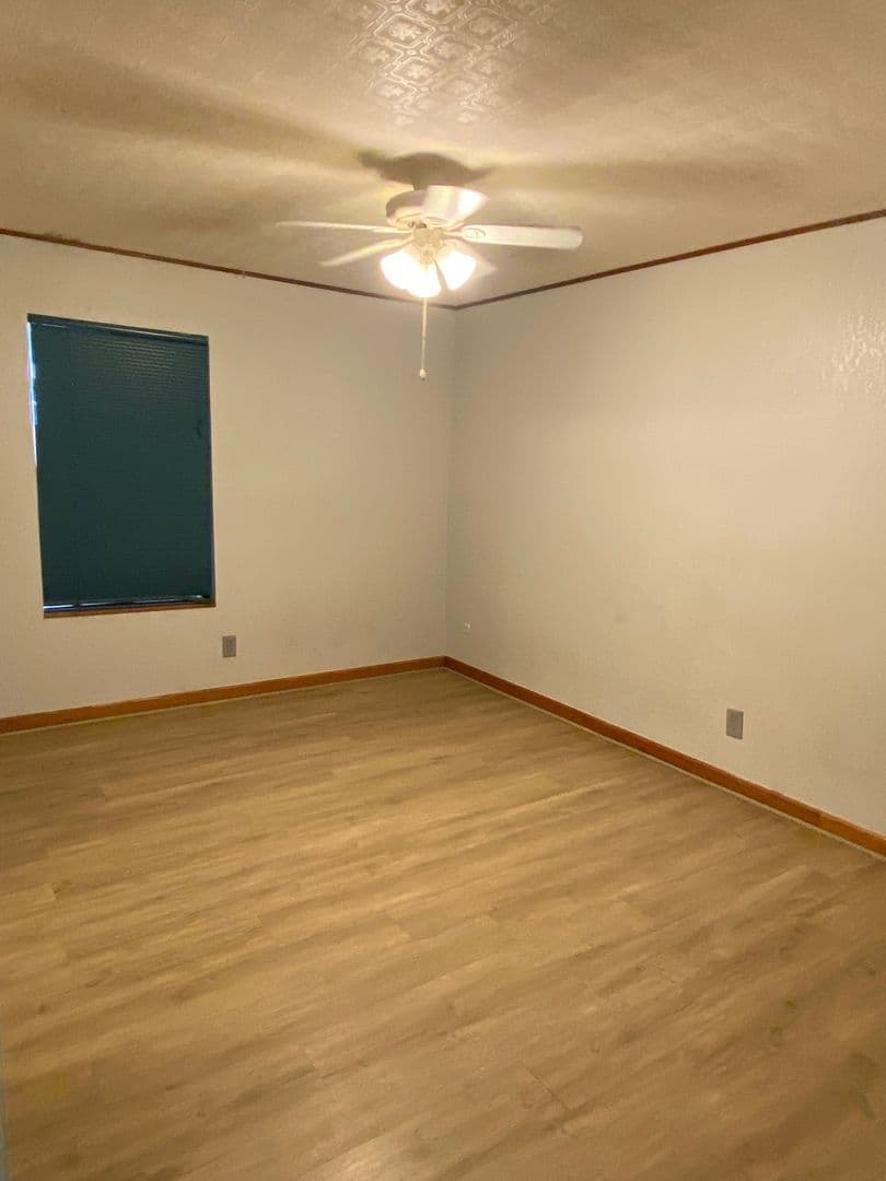 Stockton House: 1857 Crestwood Cir