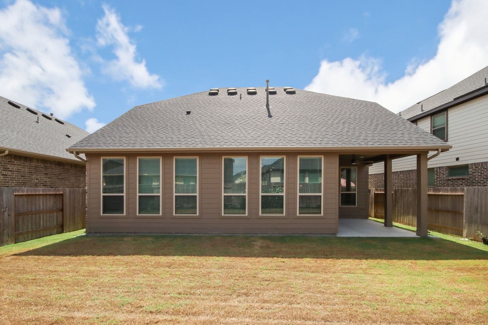Conroe House: 17314 Autumn Sage Ct