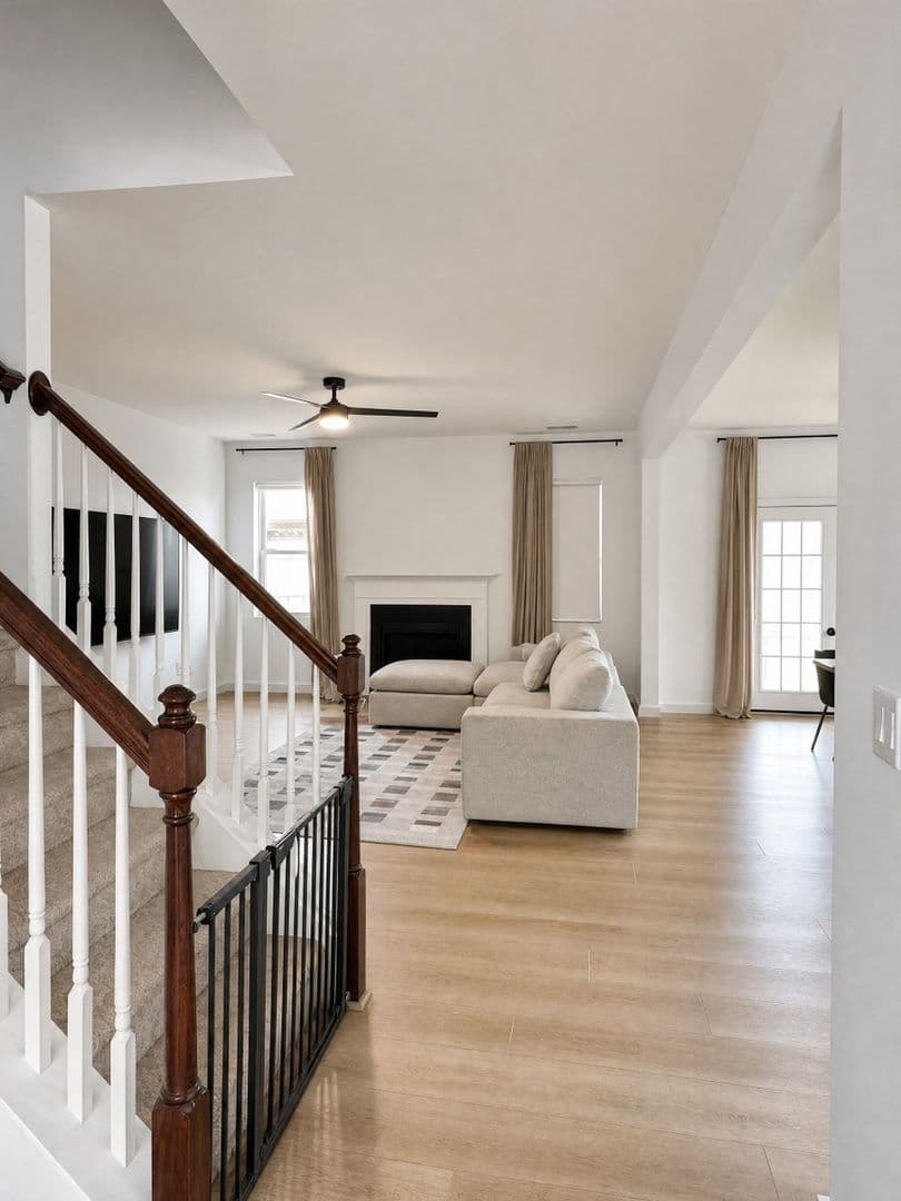 Knightdale House: 1402 Lena Ln