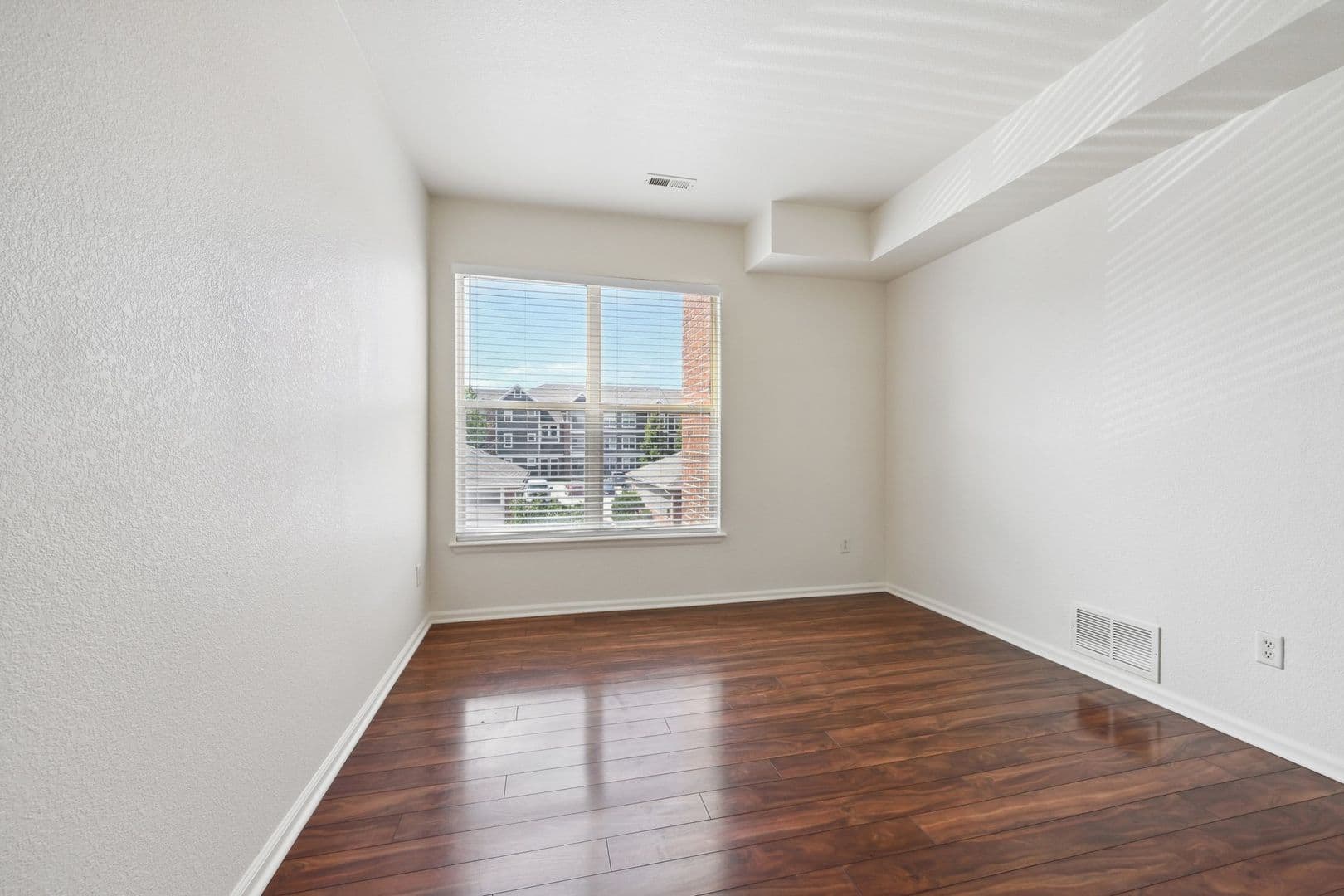 Aurora Condo: 14261 E 1 St Dr