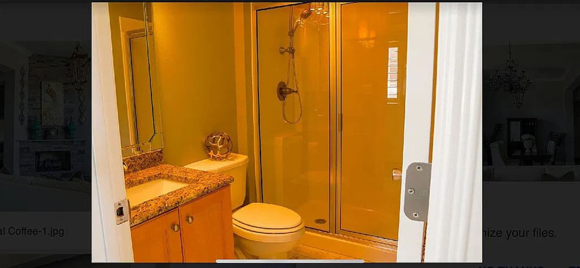 Crestview House: 4602 Chanan Dr