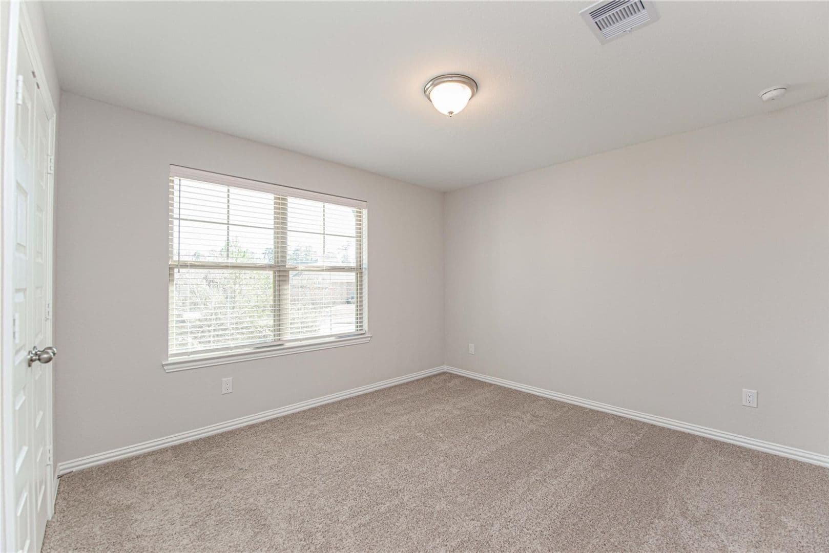 Conroe Townhome: 107 Silver Sky Ct