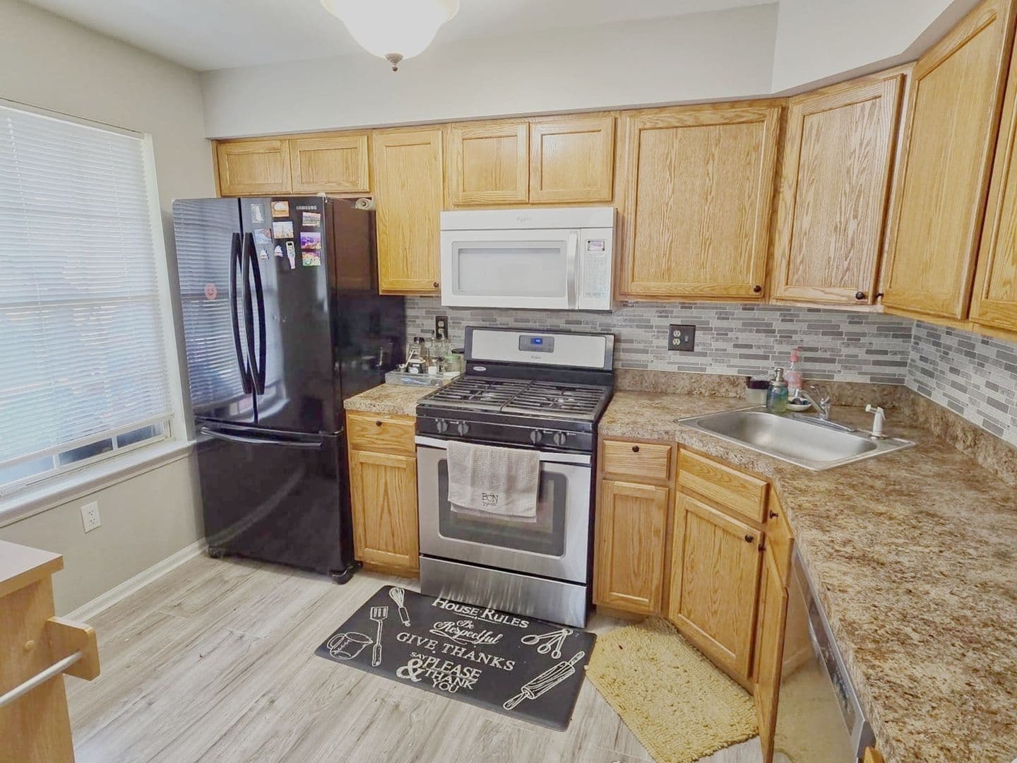 Hightstown Condo: 13 Mill Run W