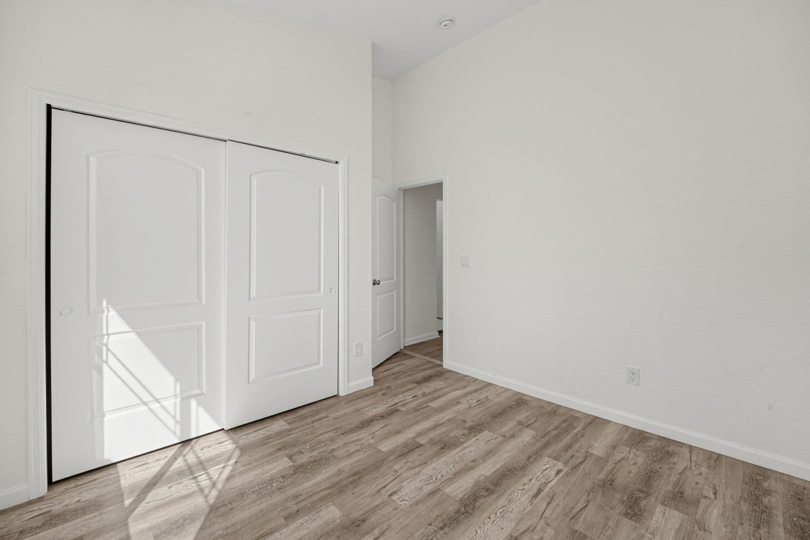 Brighton House: 1657 Dyer Loop
