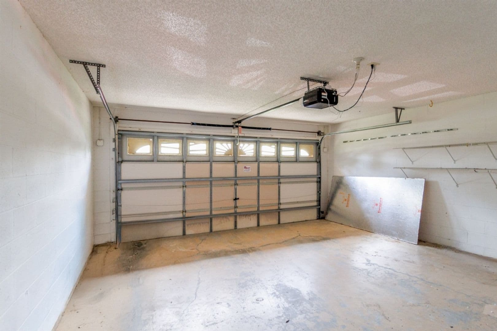 Palm Bay House: 1515 Nona St NE