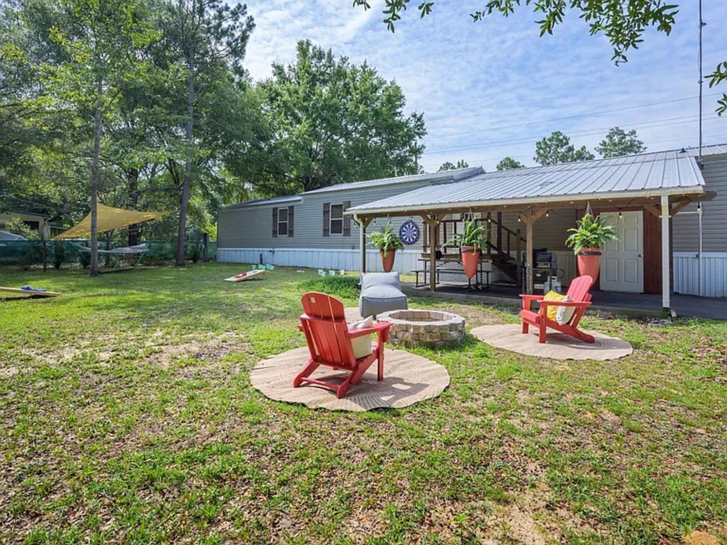 Defuniak Springs House: 143 Joe Anderson Rd