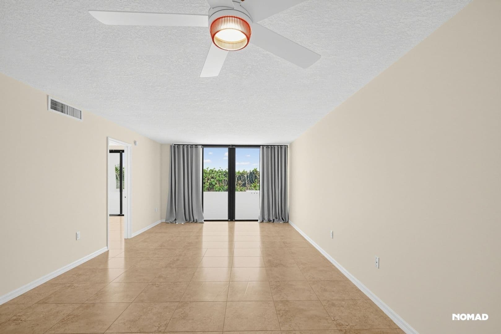 Jensen Beach Condo: 10600 S Ocean Dr