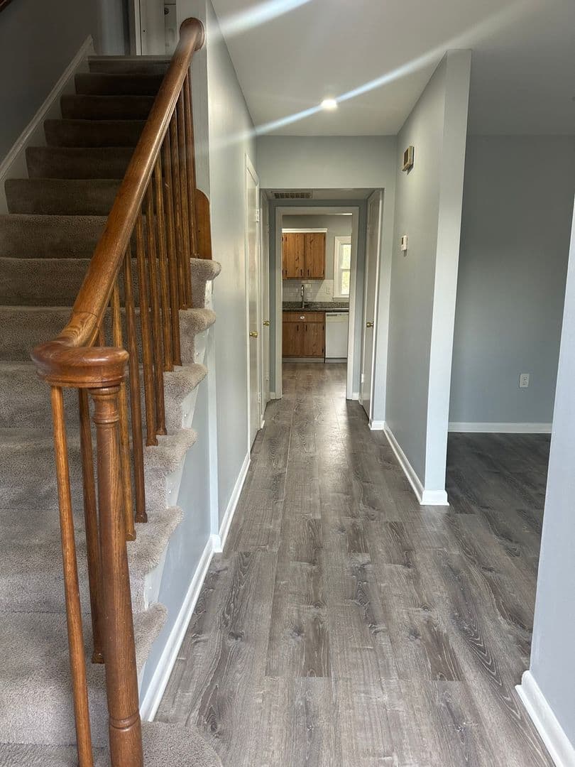 Waldorf Townhome: 61 Meadow Ln