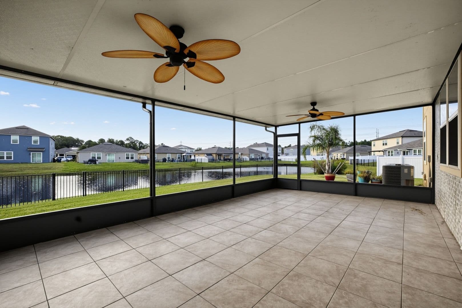Jacksonville House: 3512 Guppy Ct