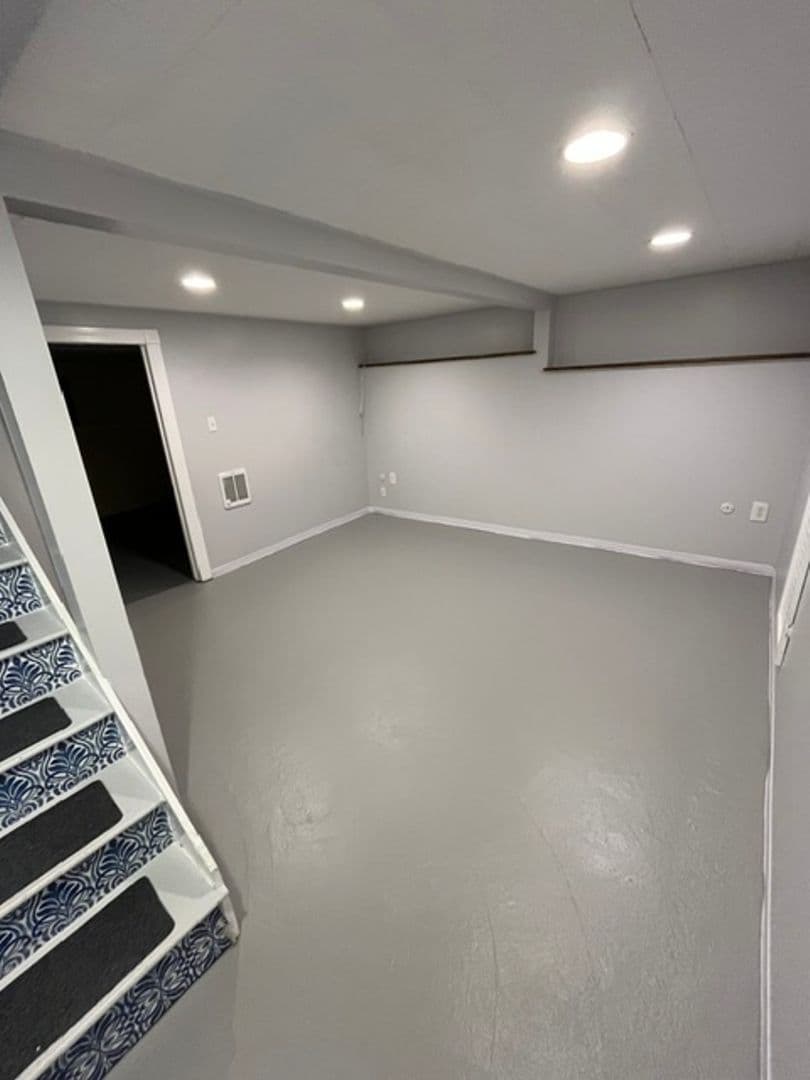Dracut Townhome: 120 Thissell Ave