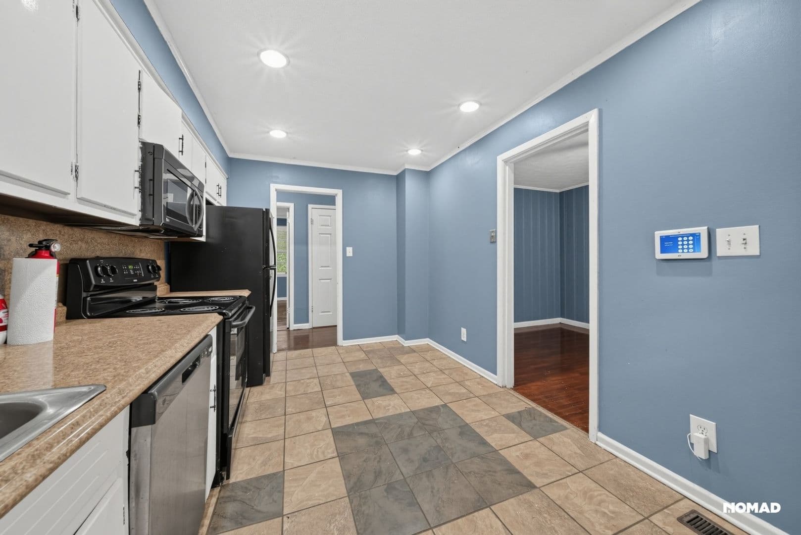 Phenix City House: 2609 7th St