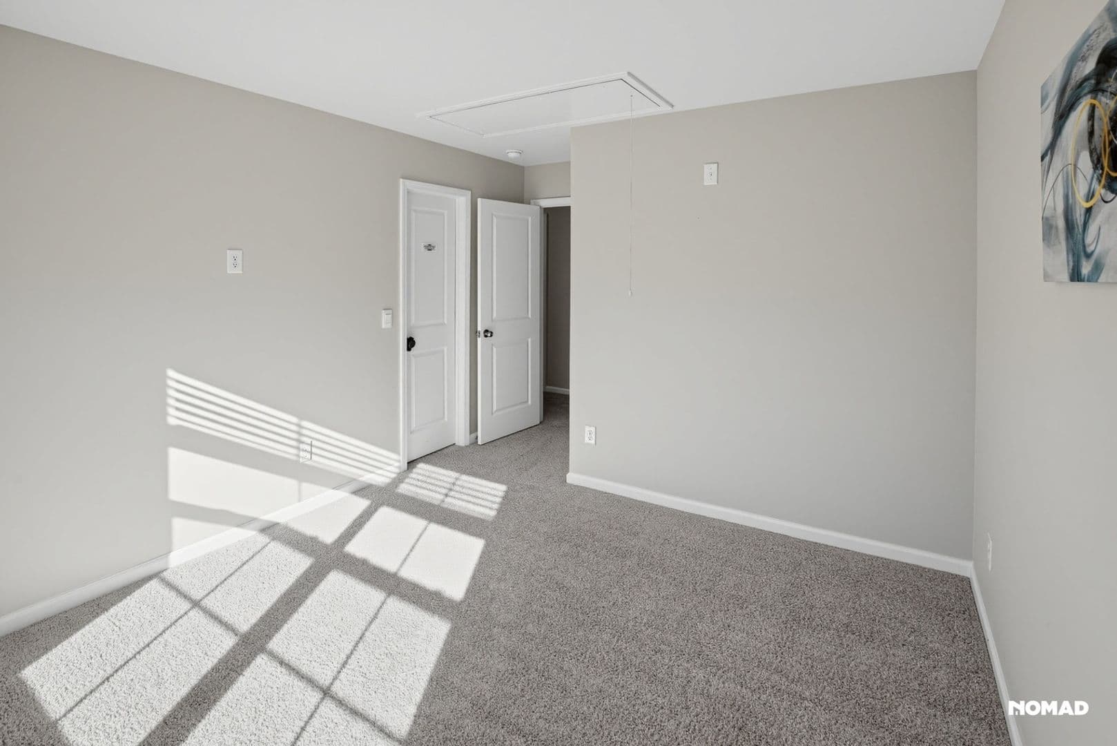 Columbia House: 162 Dunham Rd