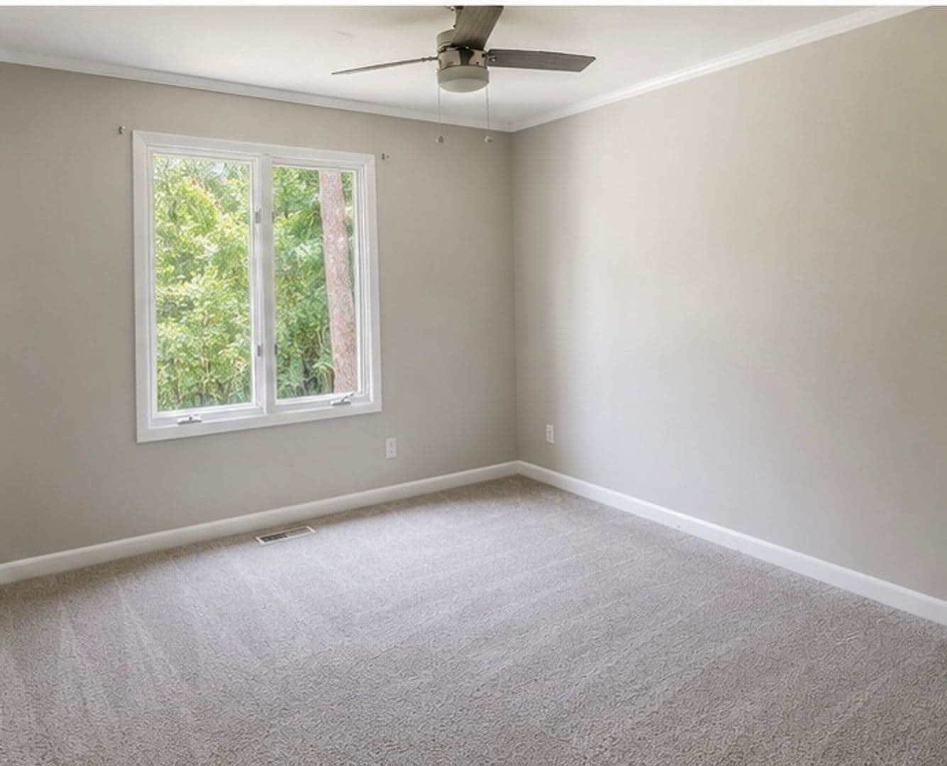 Fayetteville House: 2900 Middlesex Rd