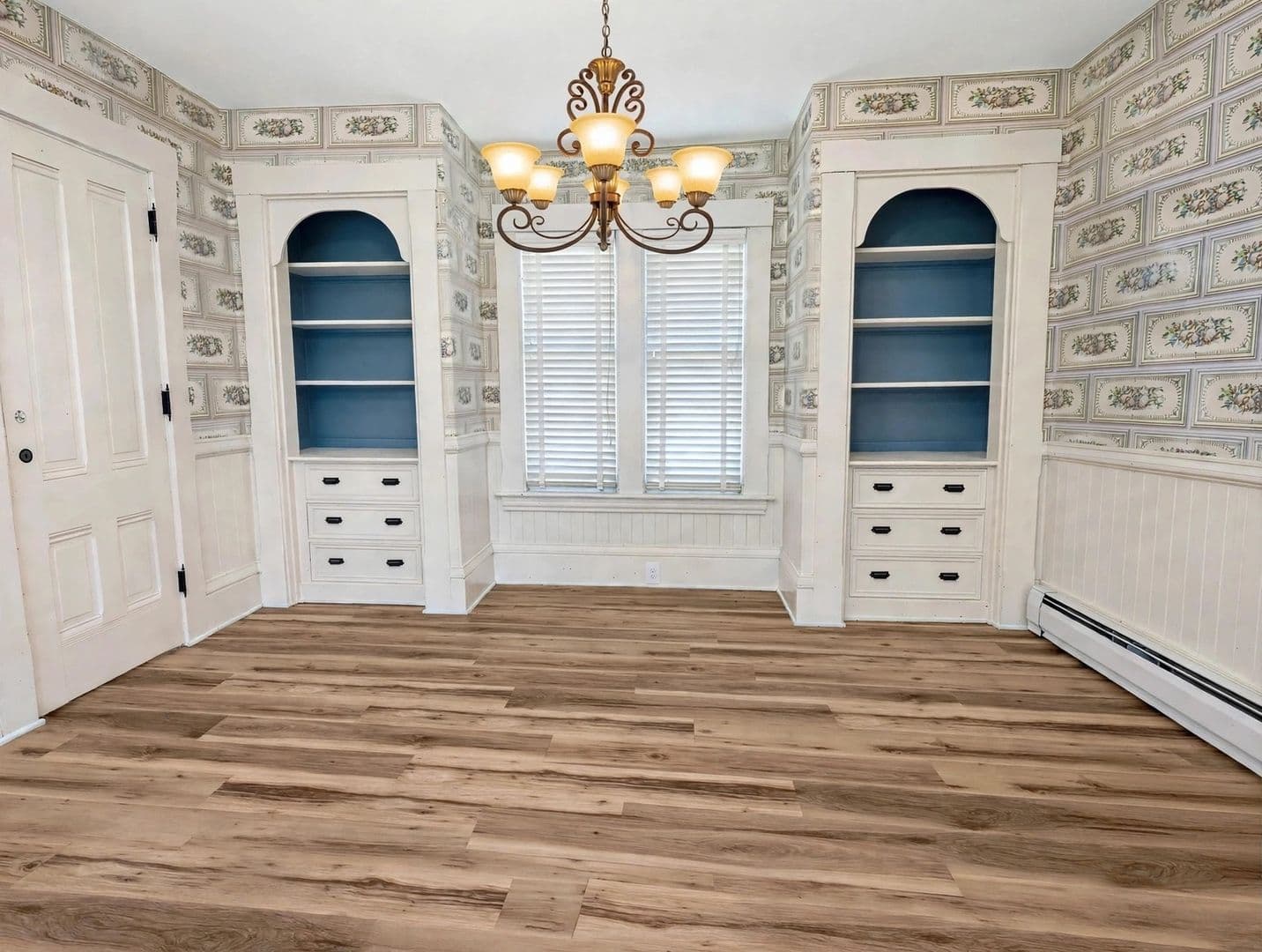 Fitchburg House: 267 Pearl Hill Rd