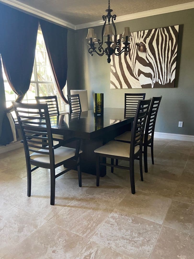 The Colony House: 5557 Big River Dr