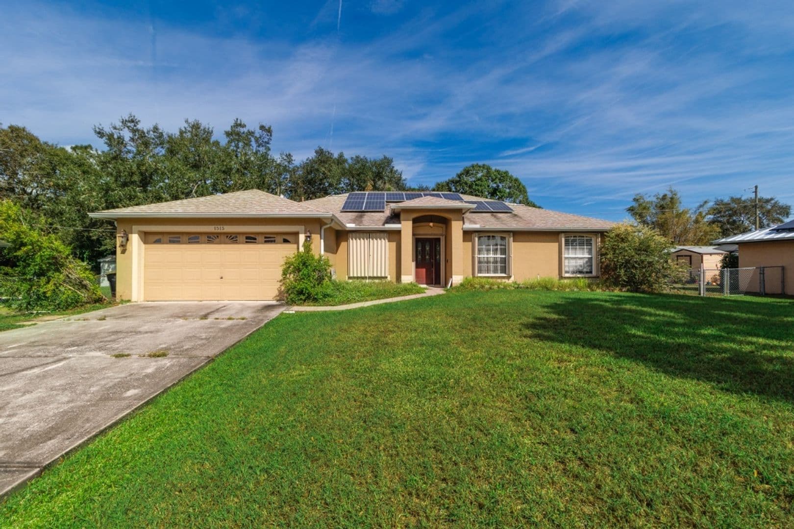 Palm Bay House: 1515 Nona St NE