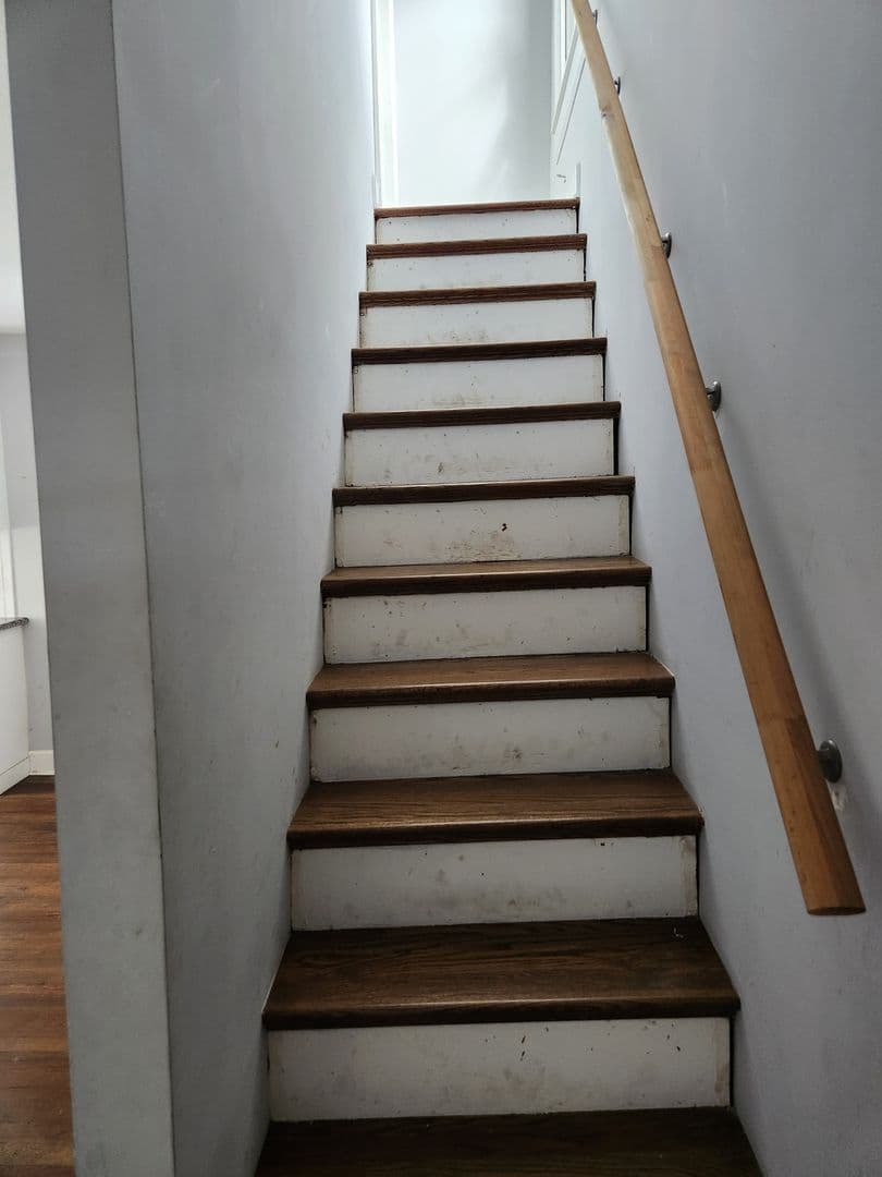 Clifton Heights Townhome: 32 S Penn St
