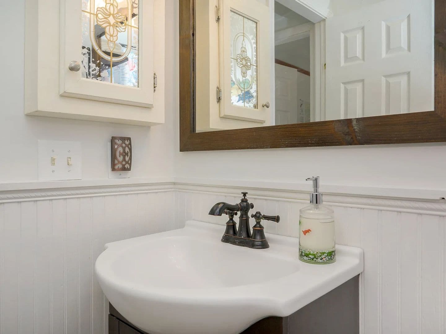 Defuniak Springs House: 143 Joe Anderson Rd