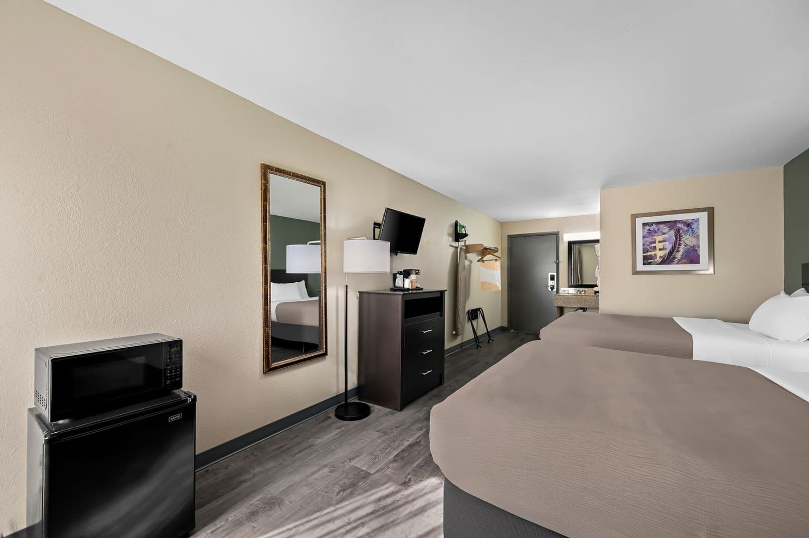 Fort Myers Condo: 4760 S Cleveland Ave