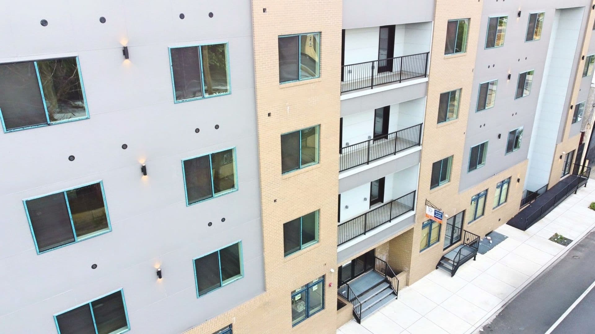 Philadelphia Townhome: 2336 N 2nd St