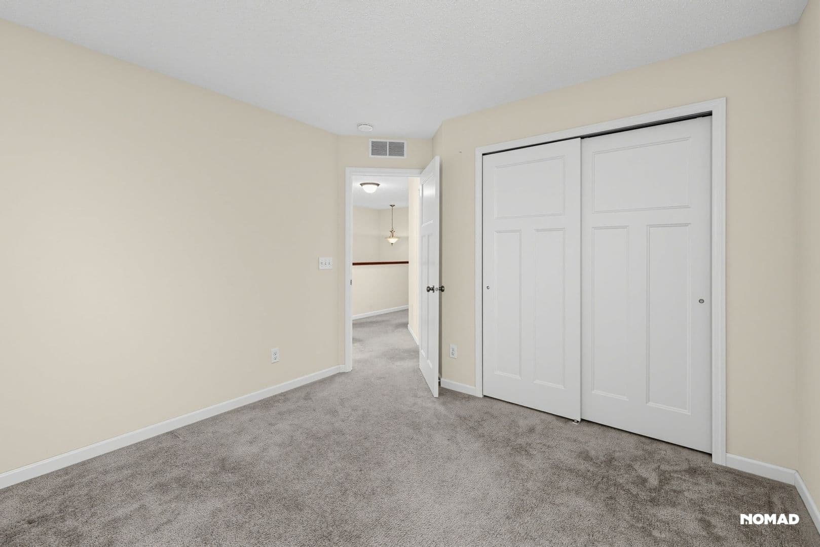 Plymouth House: 18805 46th Ave N