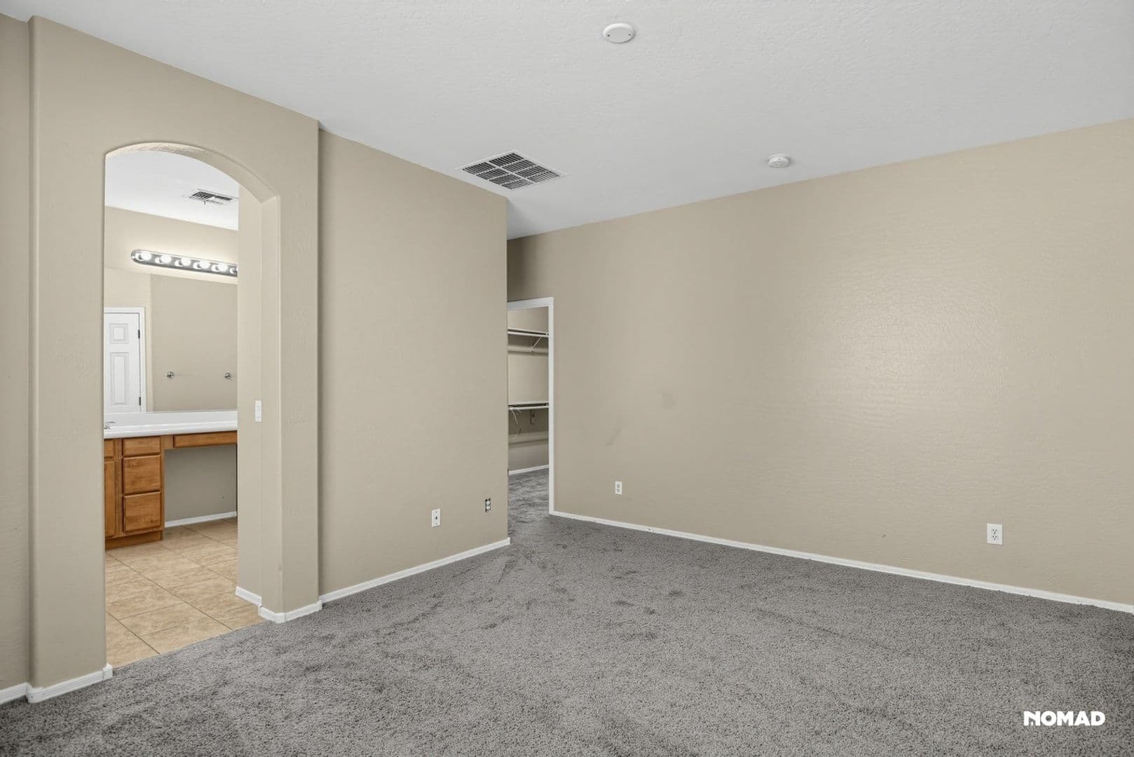 Goodyear House: 15216 W Winward Ave